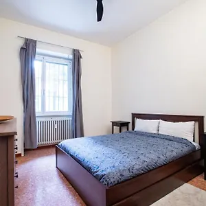 Entire Home/apt In Near Fairs And Navigli Appartamento Milano